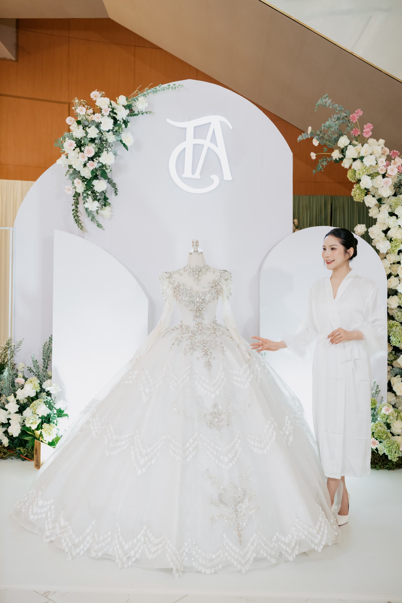 VÂN THANH & VÂN ANH — ảnh 19