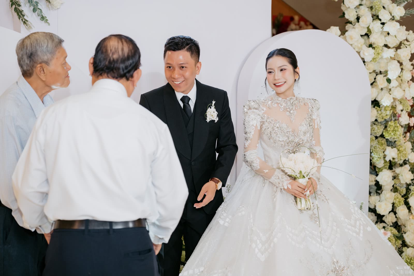VÂN THANH & VÂN ANH — ảnh 29