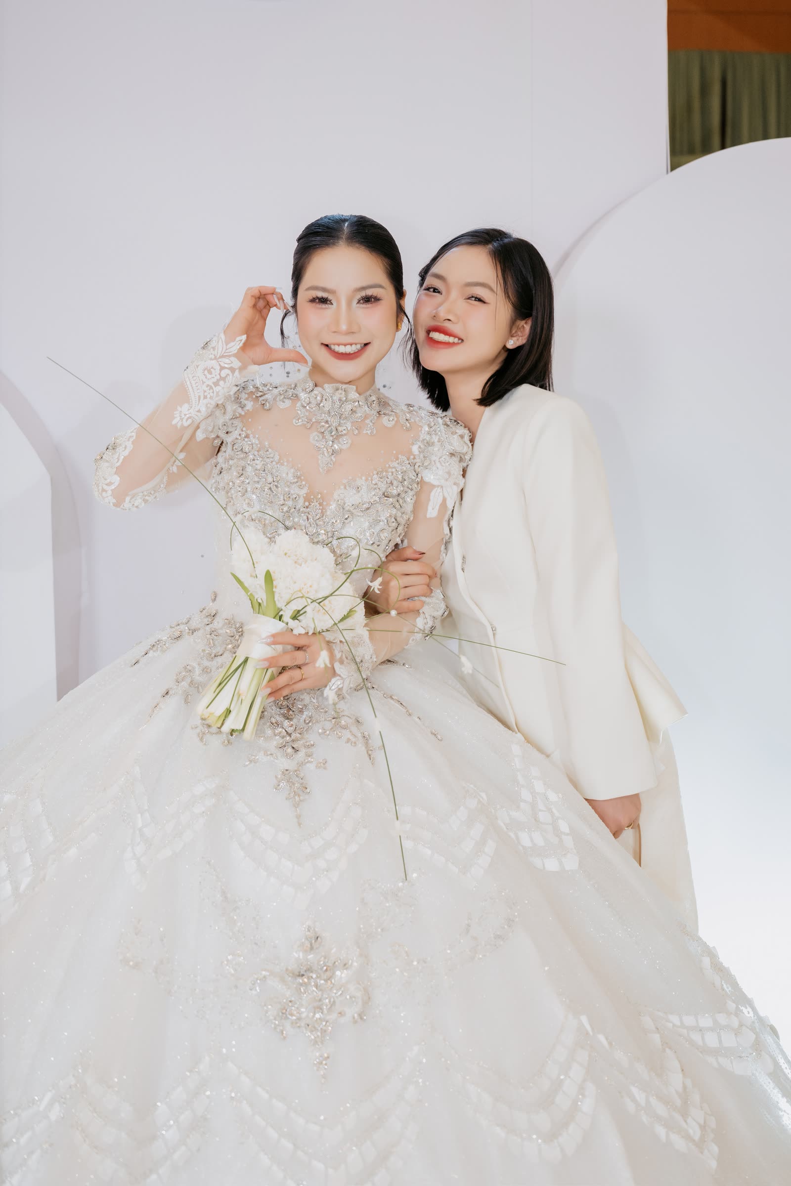 VÂN THANH & VÂN ANH — ảnh 58