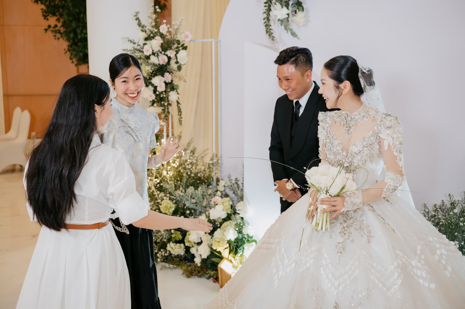VÂN THANH & VÂN ANH — ảnh 69
