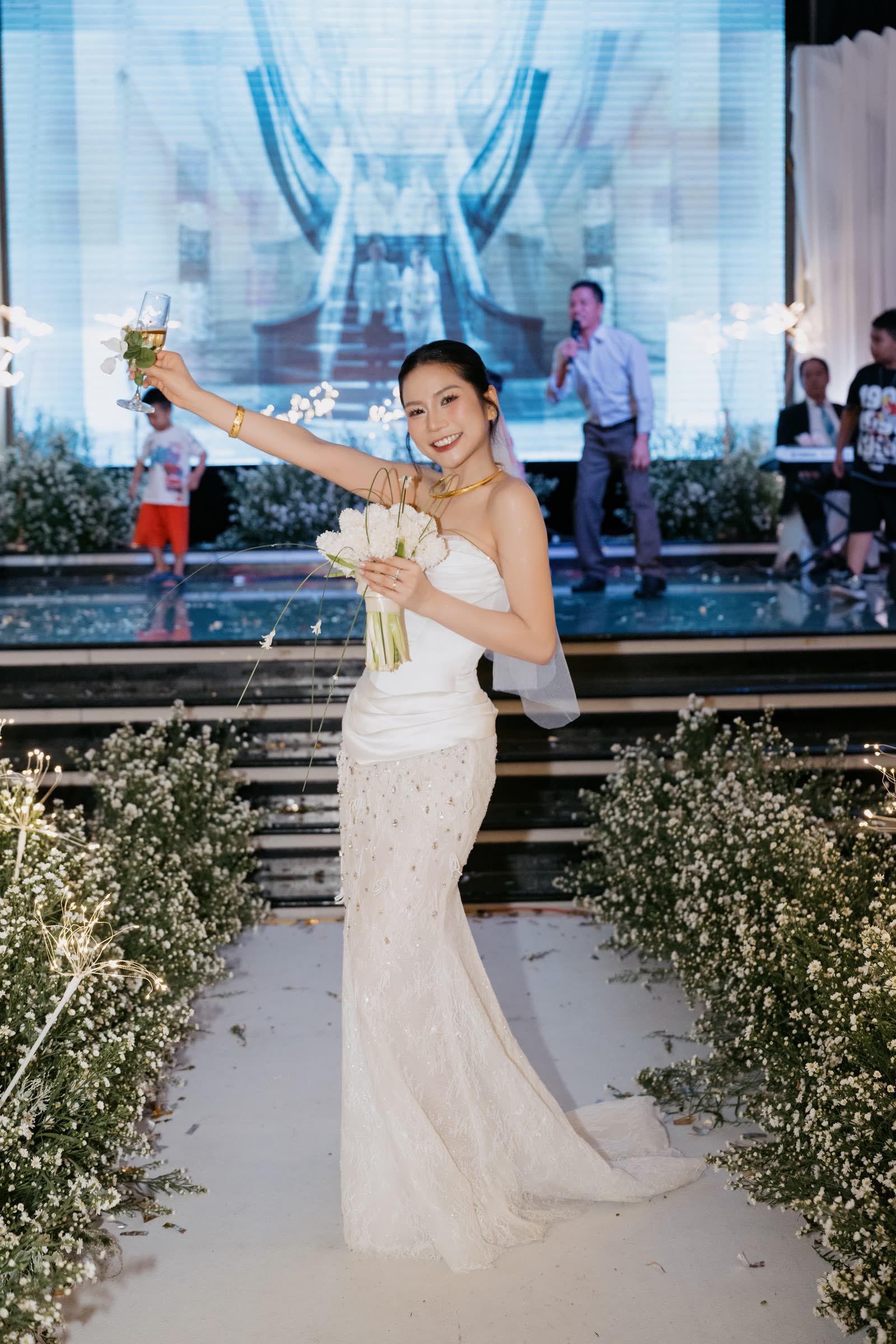 VÂN THANH & VÂN ANH — ảnh 84