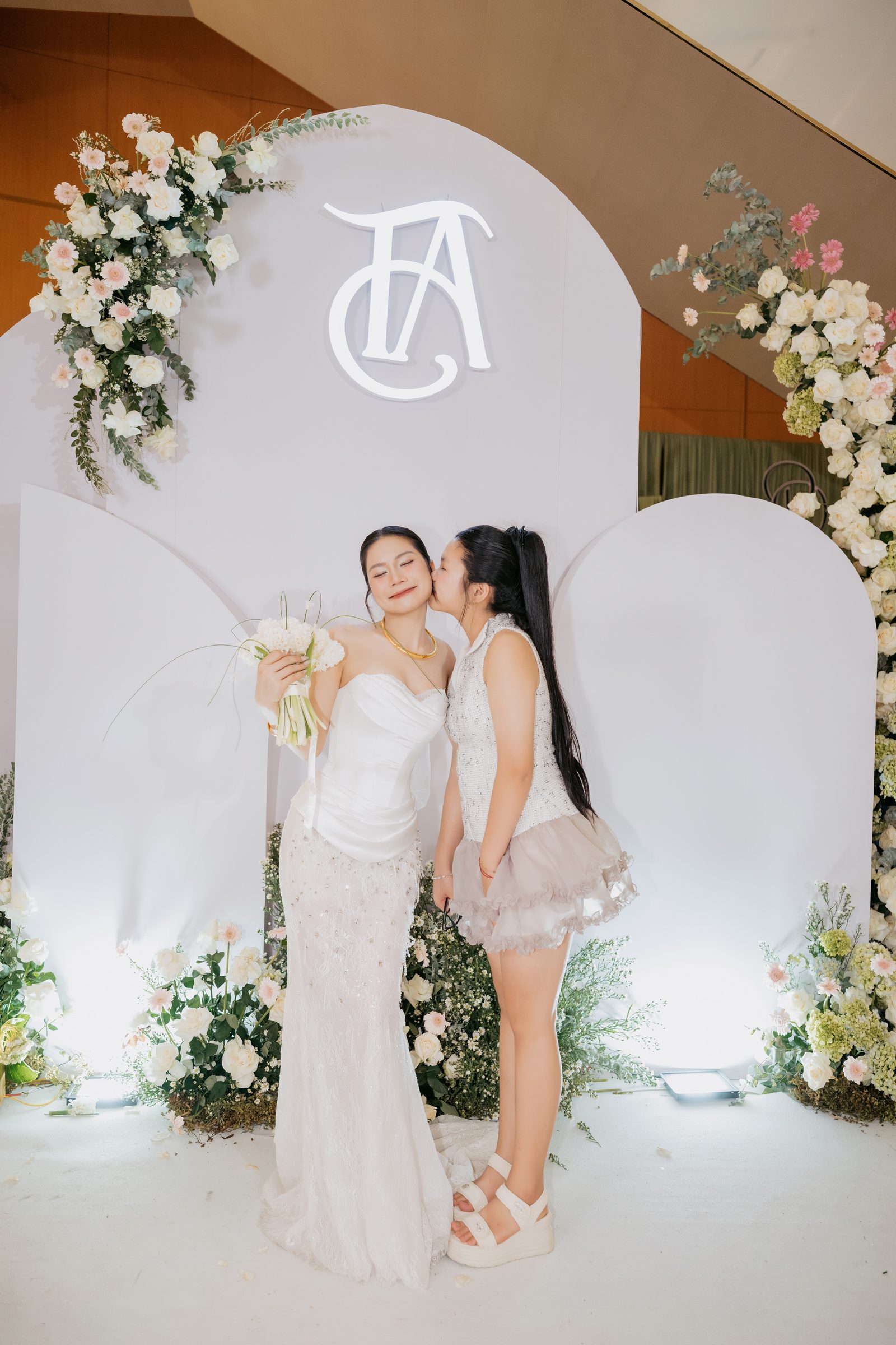 VÂN THANH & VÂN ANH — ảnh 84