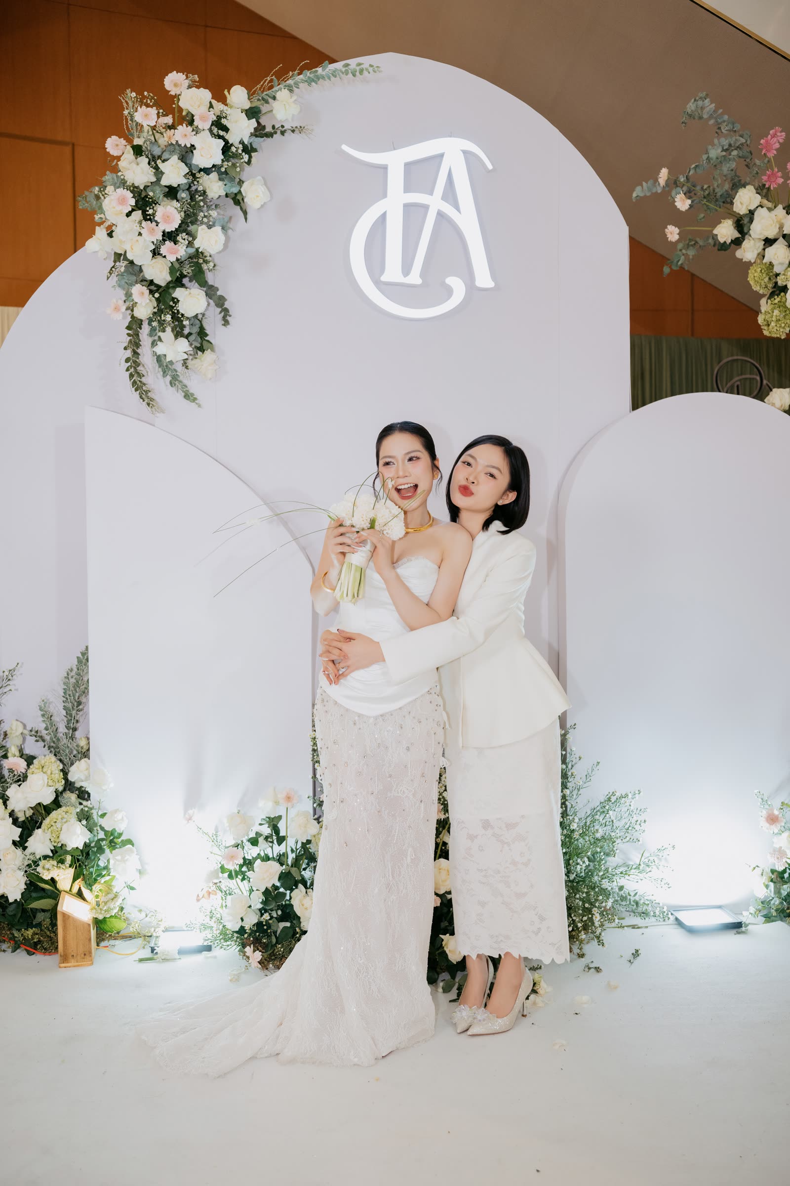 VÂN THANH & VÂN ANH — ảnh 87