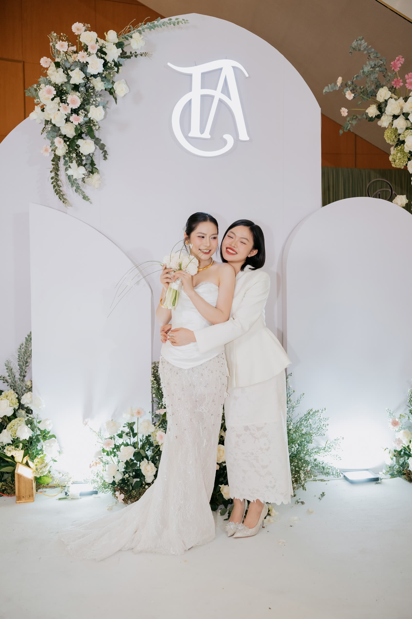 VÂN THANH & VÂN ANH — ảnh 88